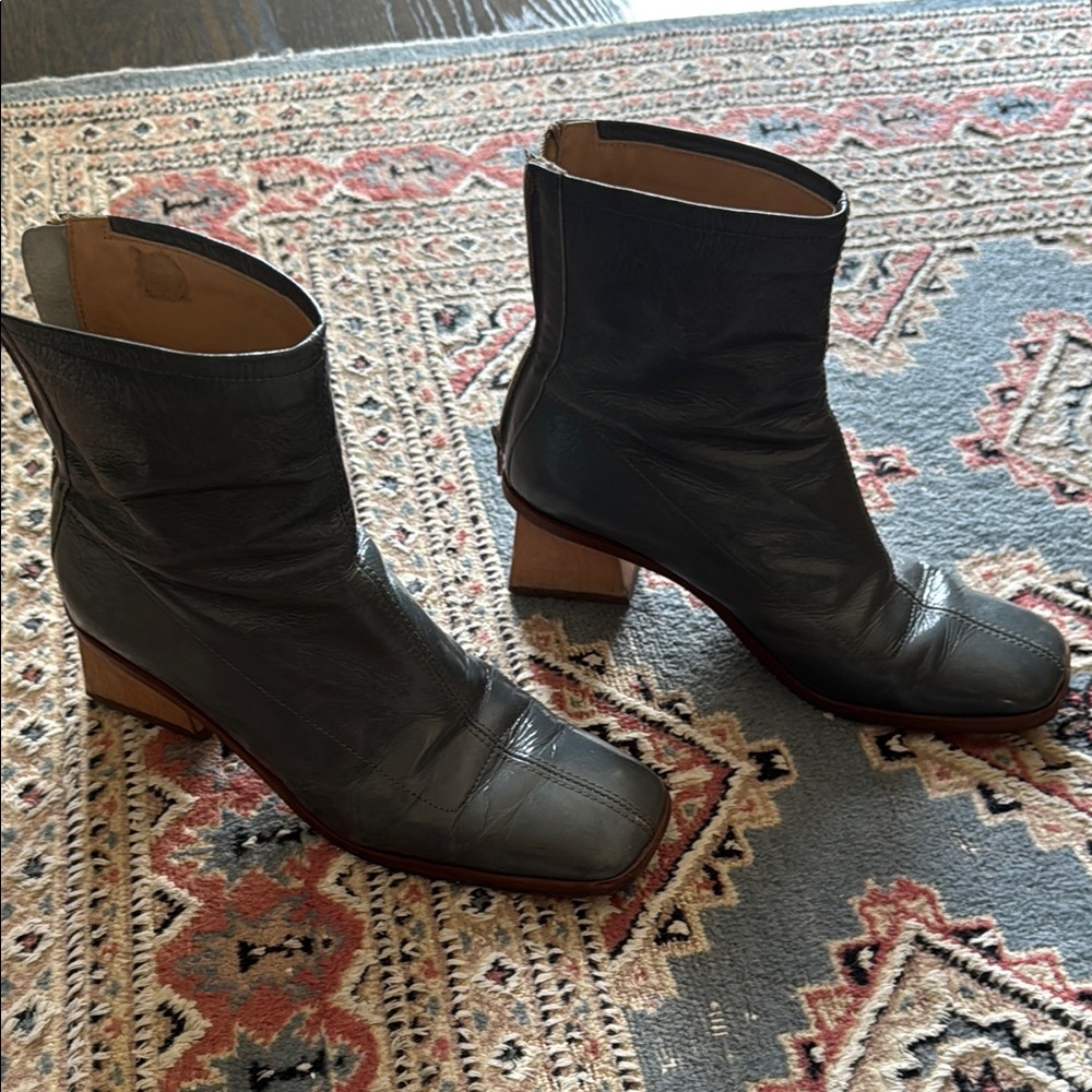 Paloma Wool ankle boots
